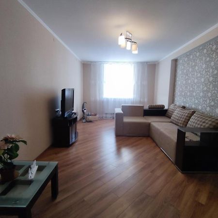 2-Х Кімн Квартира В Новобудові Ternopil Eksteriør bilde